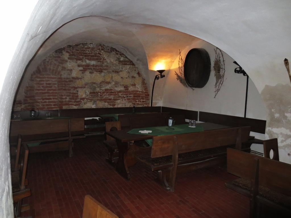 Hotel Hubertus Valtice Eksteriør bilde